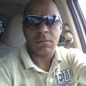 Meet your Posher, Luis